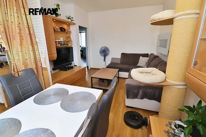 Prodej bytu 3+kk, Pardubice, Semtínská, 71 m2