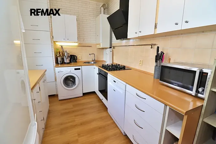 Prodej bytu 3+kk, Pardubice, Semtínská, 71 m2