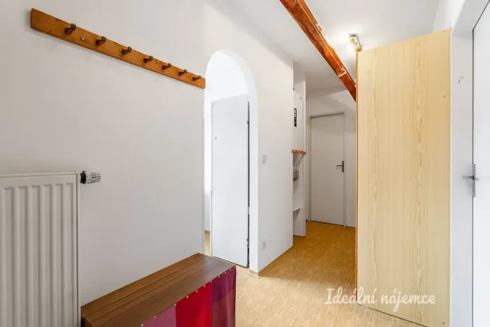 Pronájem bytu 1+1, Úvaly, Kollárova, 43 m2