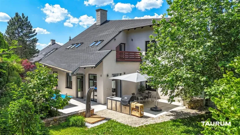 Prodej rodinného domu, Řevnice, Broncova, 408 m2