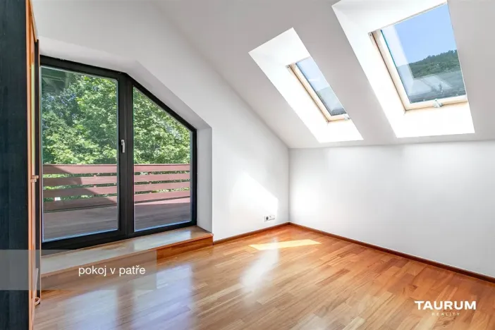 Prodej rodinného domu, Řevnice, Broncova, 408 m2