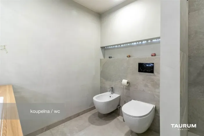 Prodej rodinného domu, Řevnice, Broncova, 408 m2