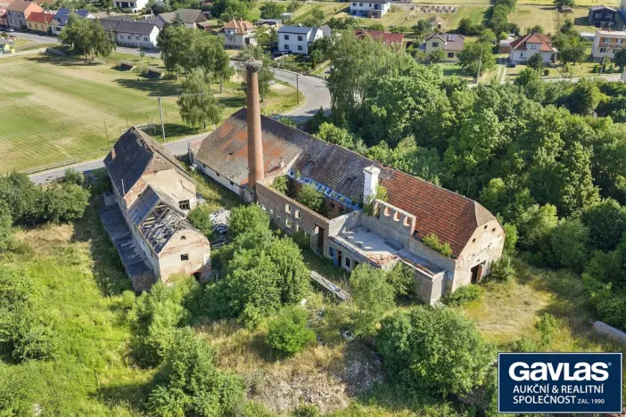 Prodej výrobních prostor, Šebkovice, 2000 m2