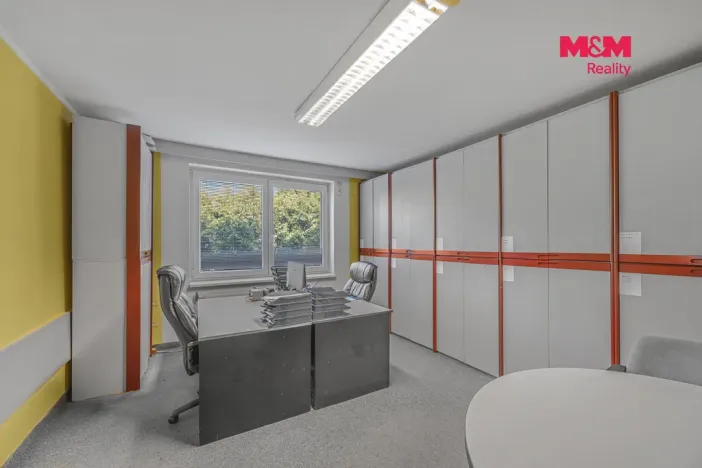 Prodej kanceláře, Pardubice - Zelené Předměstí, Mikulovická, 330 m2