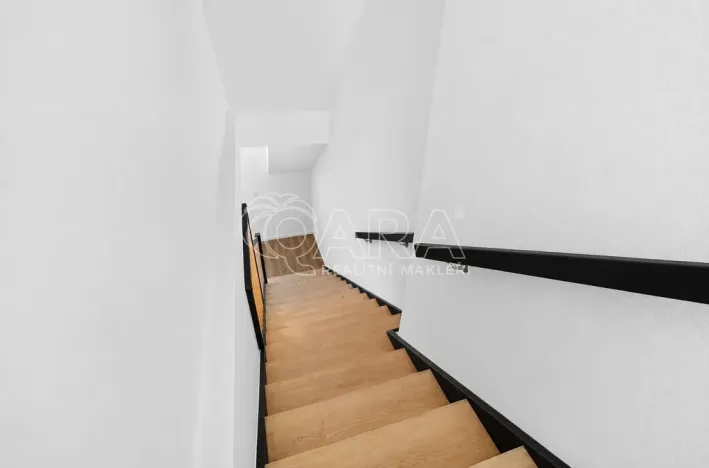 Prodej bytu 3+1, Brno - Židenice, Bubeníčkova, 74 m2