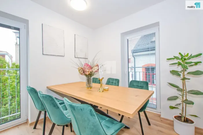 Pronájem bytu 3+kk, Liberec - Liberec II-Nové Město, Papírová, 94 m2