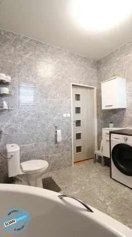 Prodej bytu 4+1, Krnov, Bruntálská, 98 m2