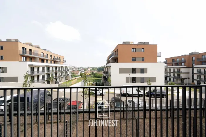 Prodej bytu 1+kk, Praha - Řeporyje, Jáchymovská, 30 m2