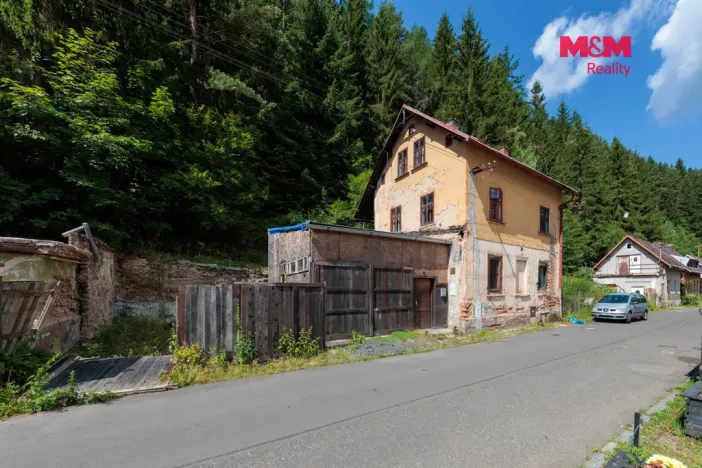Prodej rodinného domu, Oloví, Pplk. Sochora, 140 m2
