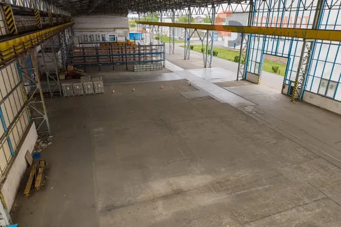 Pronájem skladu, Břeclav, Kančí obora, 2000 m2