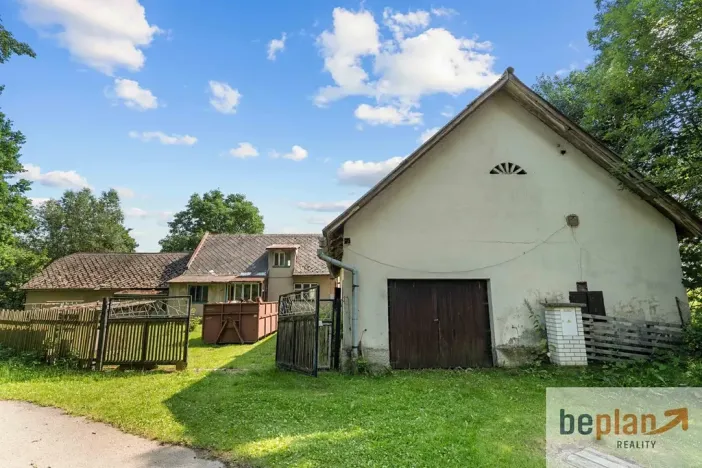 Prodej rodinného domu, Štoky, 270 m2