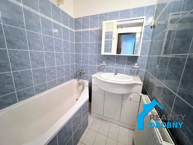 Pronájem atypického bytu, Jílové, Teplická, 95 m2
