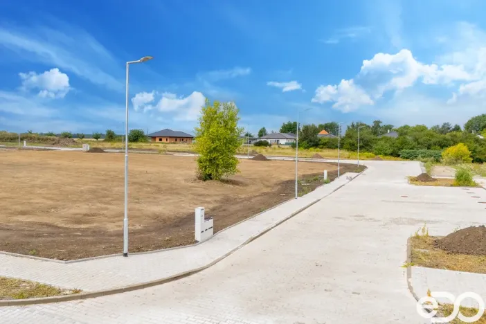 Prodej pozemku pro bydlení, Dalovice, 839 m2