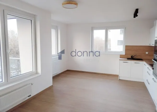 Pronájem bytu 2+kk, Praha, Pod Harfou, 58 m2
