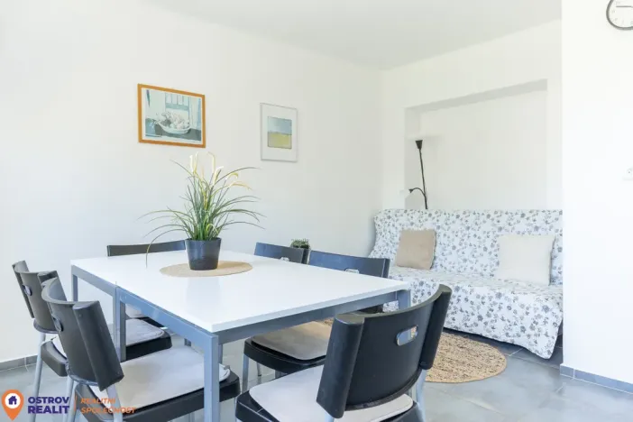 Prodej apartmánu, Staré Město - Stříbrnice, 60 m2