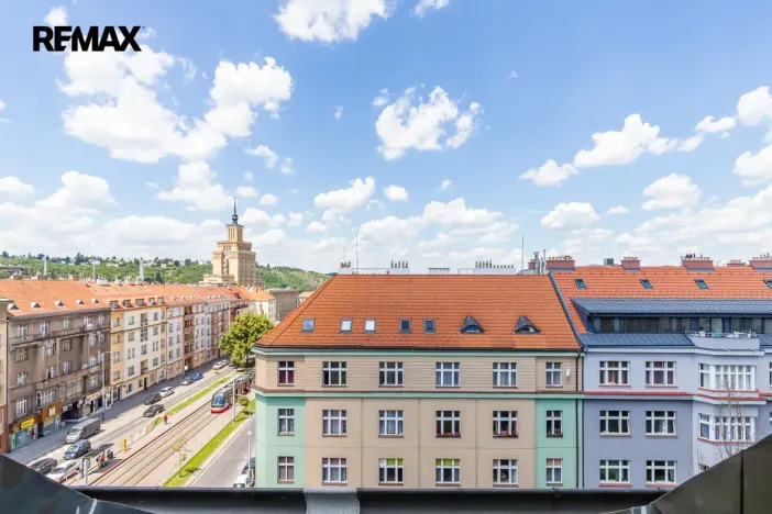 Pronájem bytu 2+kk, Praha - Bubeneč, Zelená, 52 m2