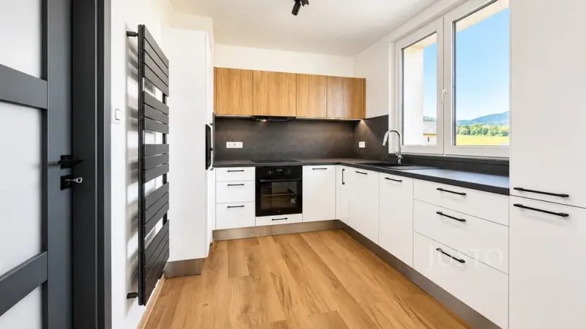 Prodej bytu 2+1, Záblatí, 52 m2