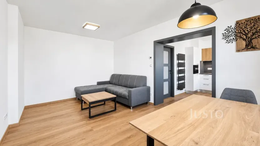 Prodej bytu 2+1, Záblatí, 52 m2