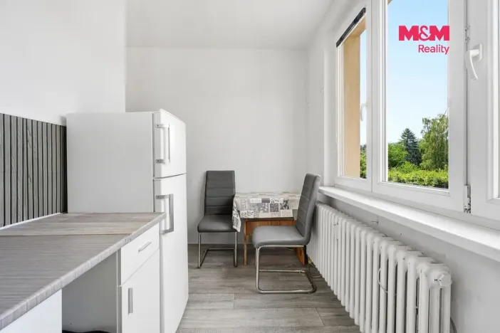 Prodej bytu 2+1, Klášterec nad Ohří - Miřetice u Klášterce nad Ohří, Lesní, 50 m2