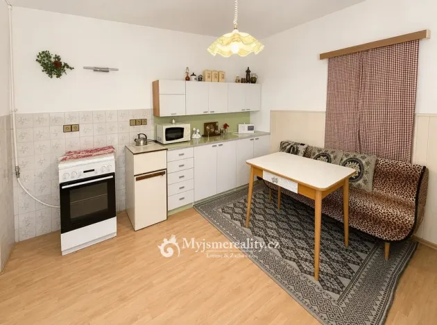 Prodej rodinného domu, Kyjovice, 230 m2