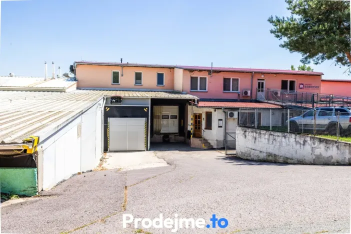 Prodej výrobních prostor, Borotice, 1821 m2