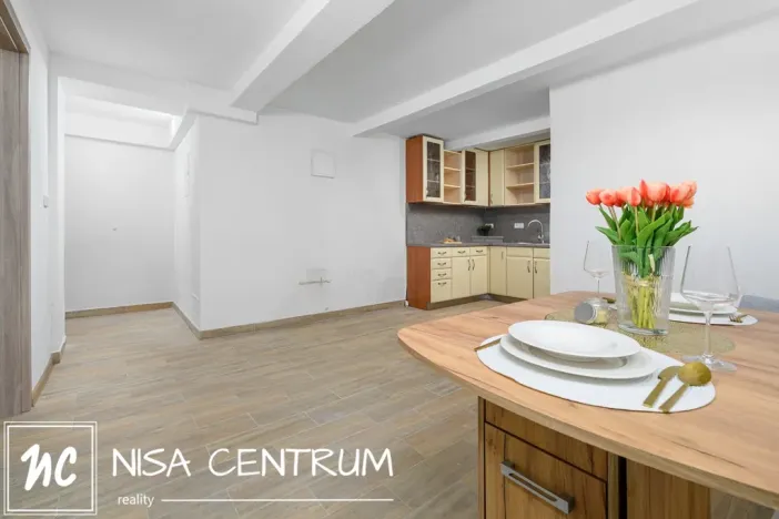 Pronájem bytu 2+kk, Hořice, Jablonského, 35 m2