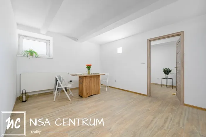 Pronájem bytu 2+kk, Hořice, Jablonského, 35 m2
