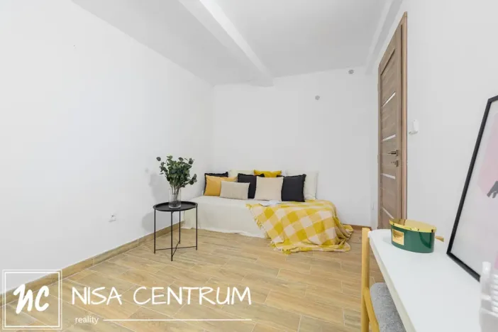 Pronájem bytu 2+kk, Hořice, Jablonského, 35 m2