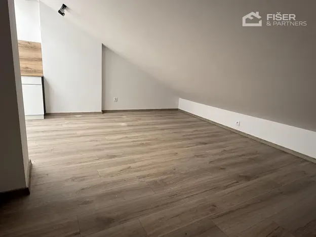 Pronájem bytu 1+kk, Valašské Meziříčí, Mostní, 26 m2