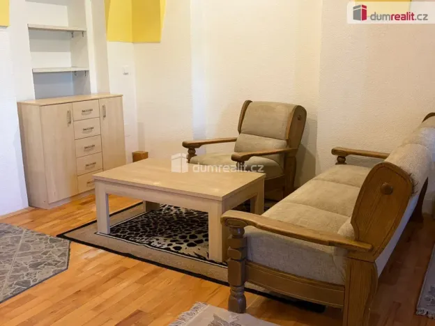 Pronájem bytu 2+kk, Lázně Kynžvart, Malé nám., 50 m2