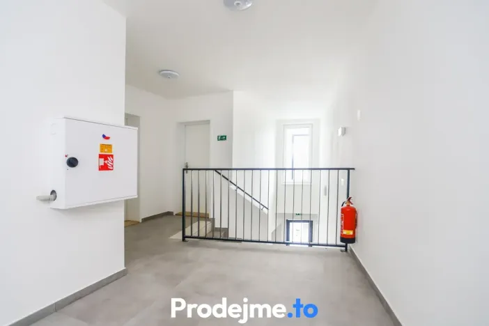 Pronájem bytu 1+kk, Brno - Černovice, Mírová, 32 m2