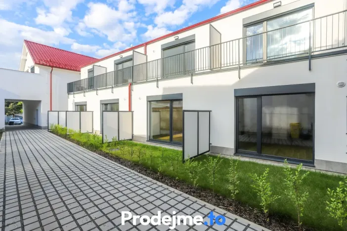 Pronájem bytu 1+kk, Brno - Černovice, Mírová, 32 m2