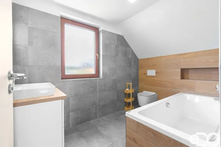 Prodej rodinného domu, Choteč, 105 m2