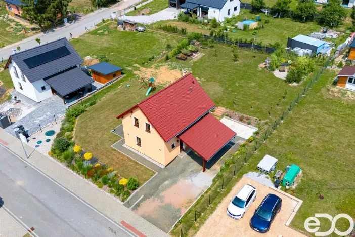 Prodej rodinného domu, Choteč, 105 m2