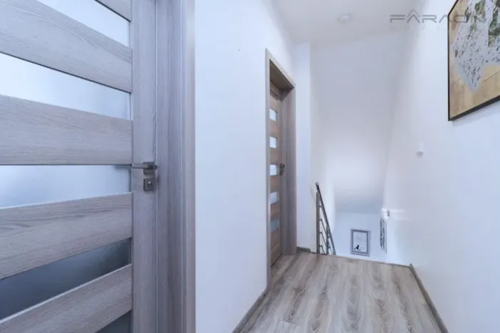 Prodej bytu 3+kk, Polerady, 85 m2