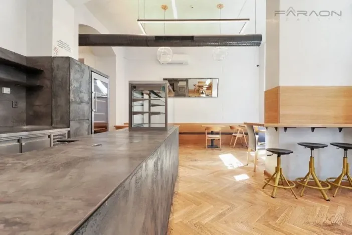 Pronájem restaurace, Praha - Staré Město, Dlouhá, 137 m2