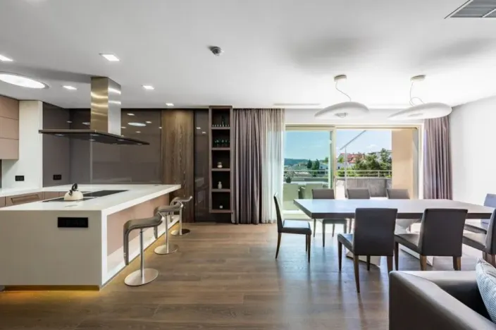 Prodej bytu 5+kk, Praha - Radotín, Zderazská, 260 m2