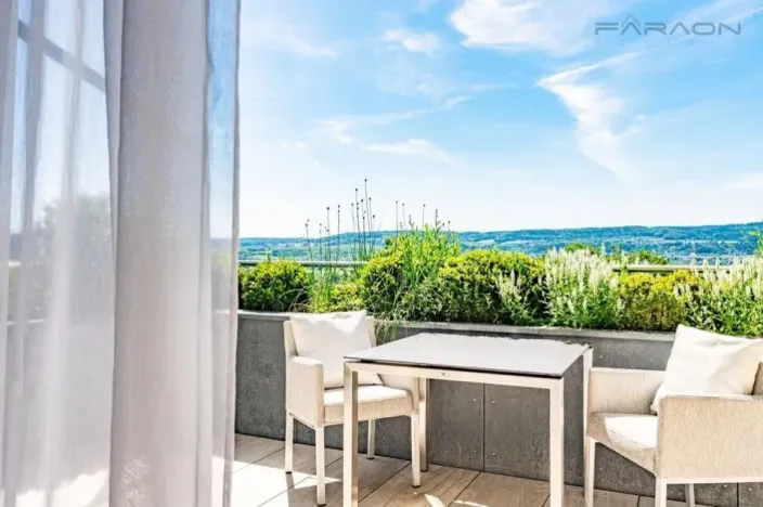 Prodej bytu 5+kk, Praha - Radotín, Zderazská, 260 m2