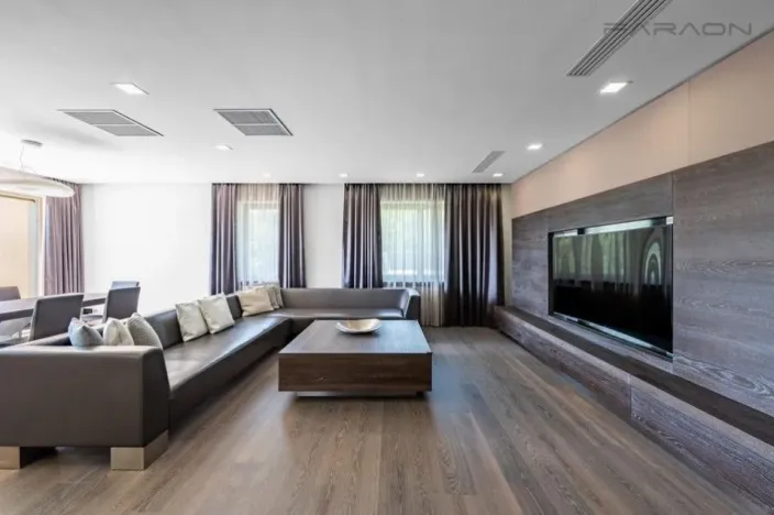 Prodej bytu 5+kk, Praha - Radotín, Zderazská, 260 m2