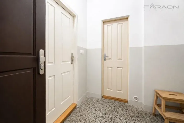 Pronájem bytu 2+kk, Praha - Žižkov, Prvního pluku, 45 m2