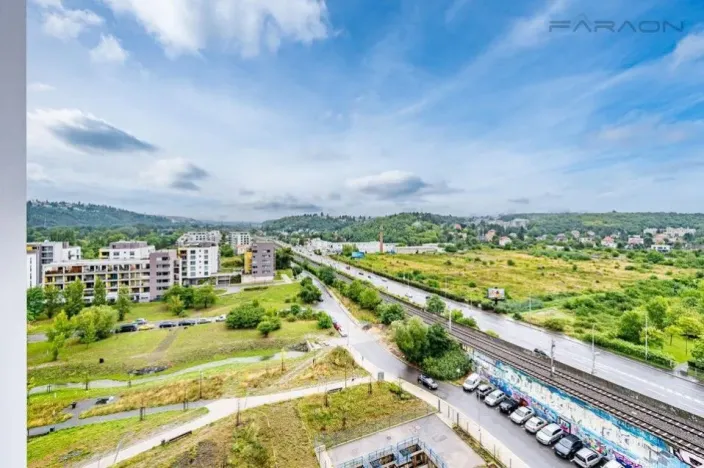 Prodej bytu 1+kk, Praha - Modřany, Mezi vodami, 31 m2
