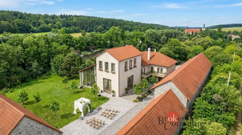Prodej zemědělské usedlosti, Ročov, 1500 m2