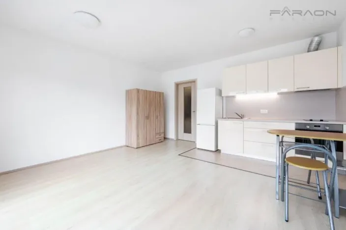 Prodej bytu 1+kk, Praha - Stodůlky, 40 m2