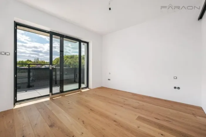 Prodej bytu 3+kk, Praha - Žižkov, Spojovací, 87 m2