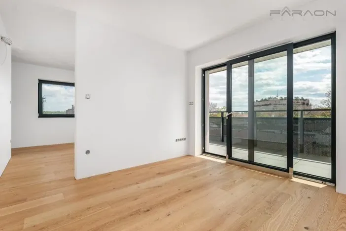 Prodej bytu 3+kk, Praha - Žižkov, Spojovací, 87 m2