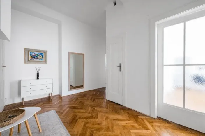 Pronájem bytu 3+kk, Praha - Karlín, Sokolovská, 110 m2