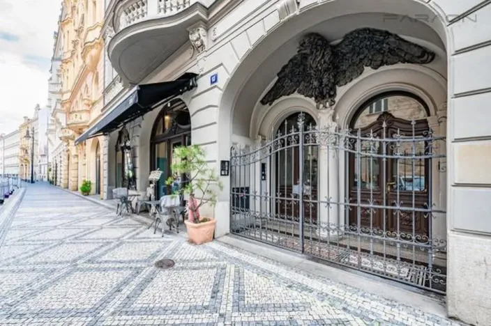 Pronájem bytu 3+1, Praha - Josefov, Široká, 154 m2