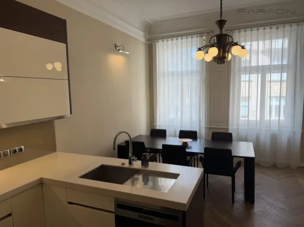 Pronájem bytu 3+1, Praha - Josefov, Široká, 154 m2