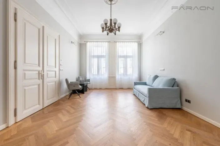 Pronájem bytu 3+1, Praha - Josefov, Široká, 154 m2
