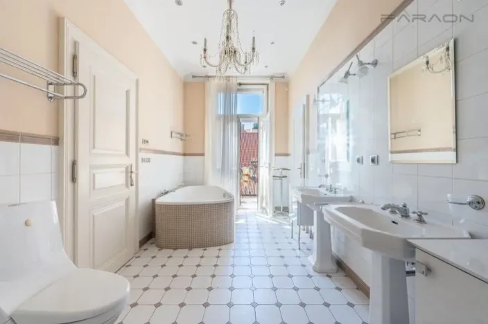 Pronájem bytu 3+1, Praha - Josefov, Široká, 154 m2